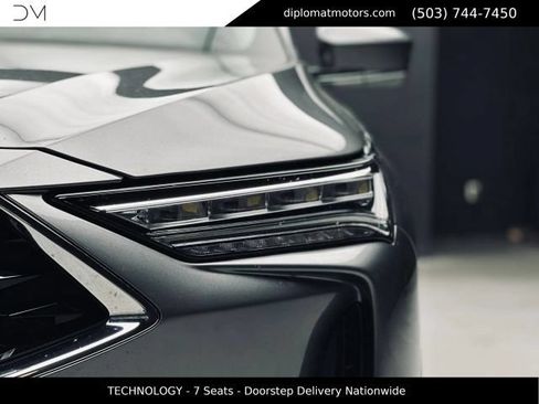 Used 2023 Acura MDX SH-AWD w/ Technology Package image 13