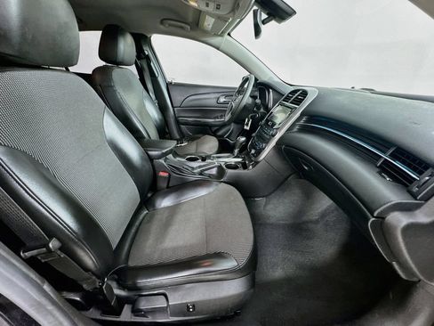 Used 2015 Chevrolet Malibu LT w/ Power Convenience Package FWD image 31