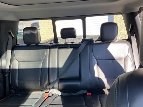 Used 2023 Ford F250 Lariat w/ Lariat Ultimate Package image 38