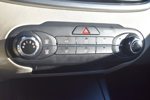 Used 2019 Kia Sorento FWD image 28