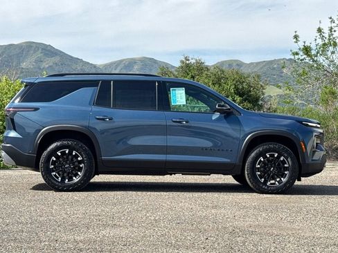 New 2026 Chevrolet Traverse Z71 w/ Enhanced Driving Package AWD/4WD image 3
