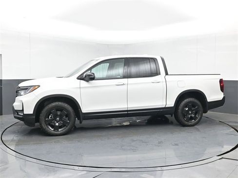 New 2026 Honda Ridgeline Black Edition image 6