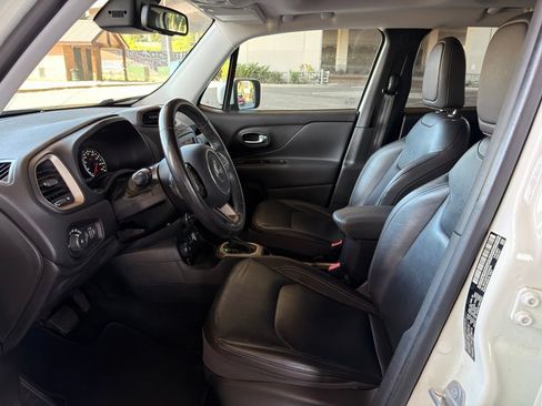Used 2016 Jeep Renegade Limited AWD/4WD image 18