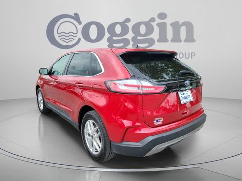 Used 2024 Ford Edge SEL AWD/4WD image 2