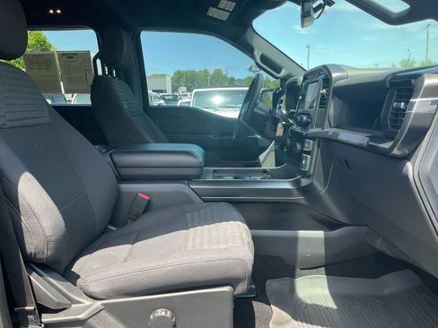 Certified 2022 Ford F150 XL w/ STX Appearance Package AWD/4WD image 12