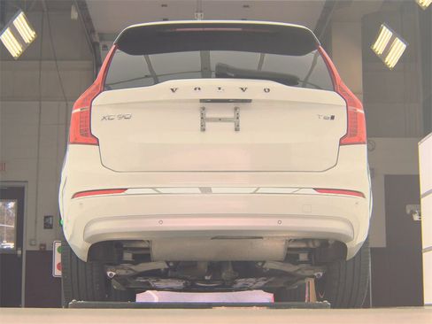 Used 2022 Volvo XC90 T6 Inscription w/ Climate Package image 8