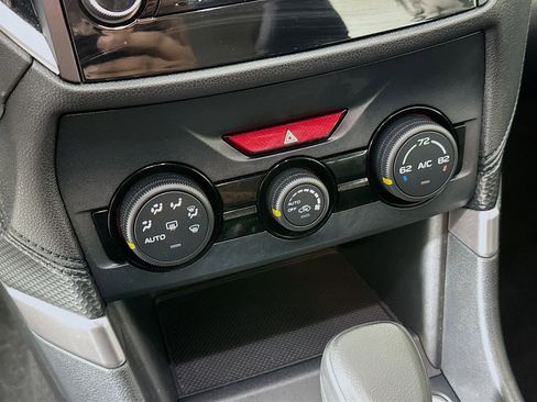 Used 2021 Subaru Forester image 22