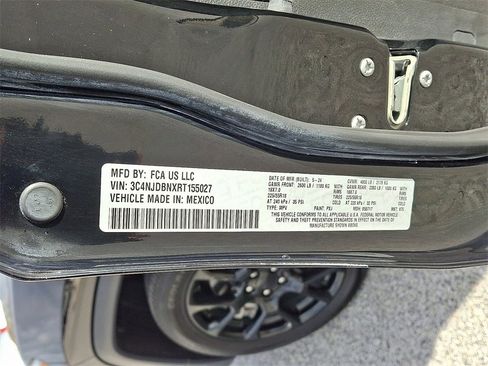 Used 2024 Jeep Compass Latitude w/ Convenience Group image 26