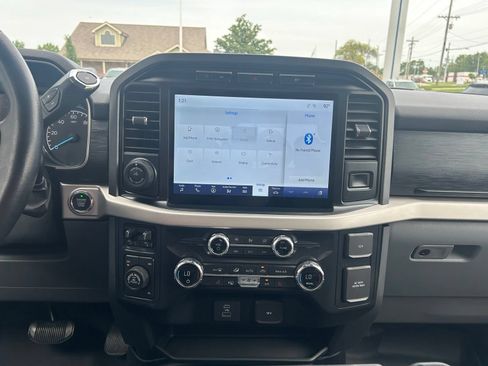Used 2021 Ford F150 XLT w/ Equipment Group 302A High AWD/4WD image 18