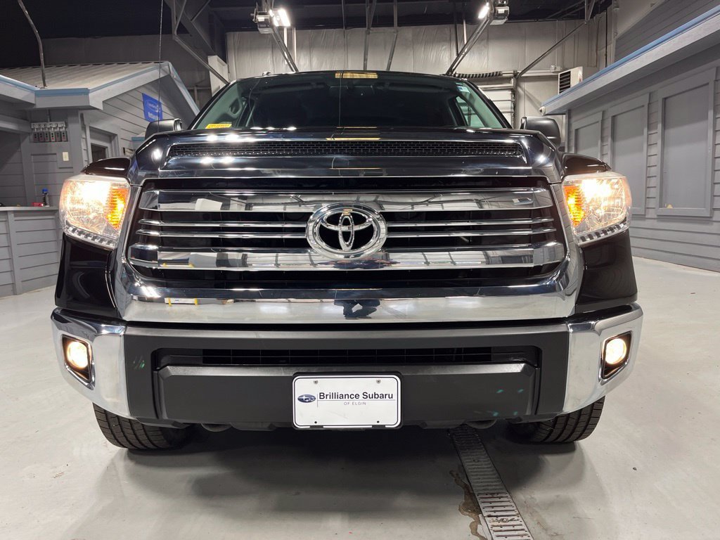 Used 2016 Toyota Tundra SR5 w/ TRD Off Road Package AWD/4WD image 2