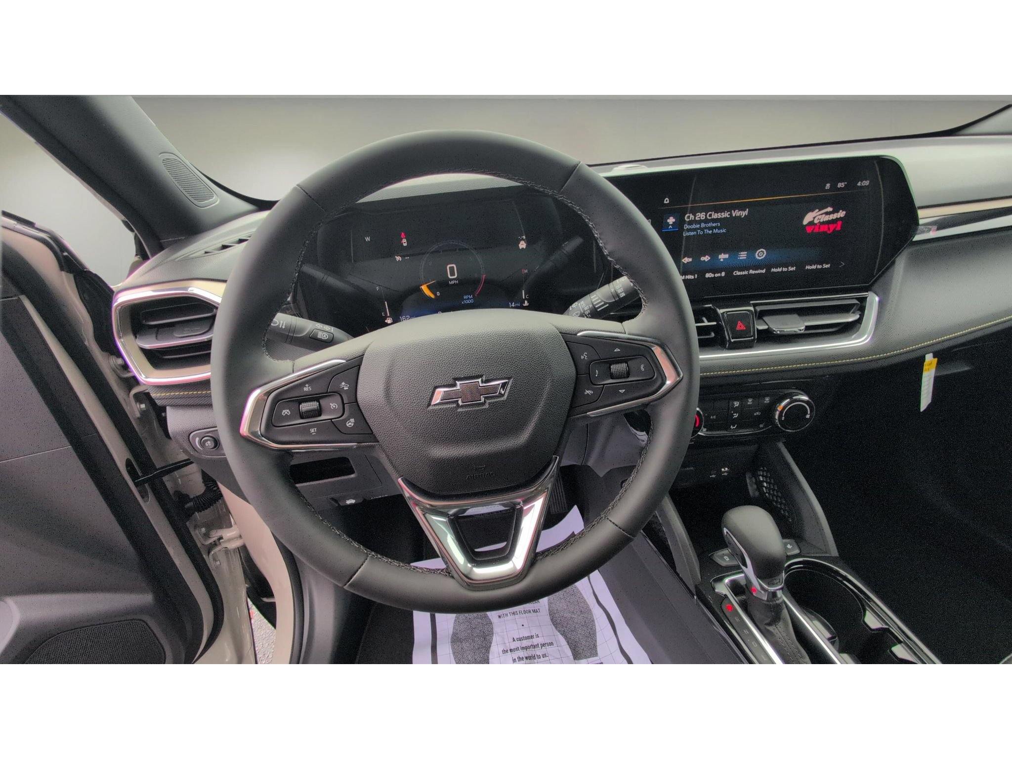 New 2026 Chevrolet TrailBlazer ACTIV w/ Driver Confidence Package FWD image 10