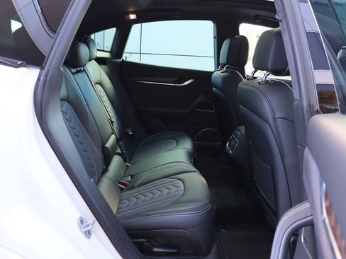 Used 2022 Maserati Levante GT image 80