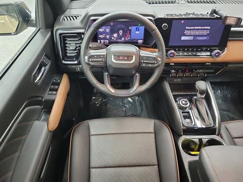 Used 2024 GMC Canyon AT4 w/ AT4 Premium Package image 13