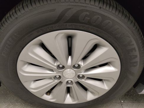 Used 2016 Hyundai Sonata SE image 31