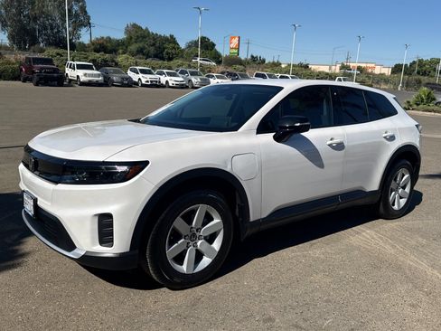Used 2024 Honda Prologue EX image 7