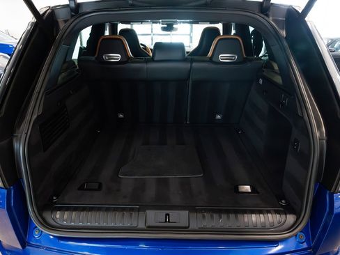 Used 2018 Land Rover Range Rover Sport SVR AWD/4WD image 8