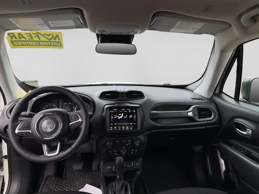Used 2023 Jeep Renegade Latitude AWD/4WD image 23