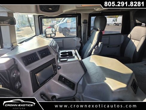 Used 1999 HUMMER H1 4-Door Wagon image 29