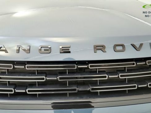 Used 2026 Land Rover Range Rover Evoque S AWD/4WD image 32