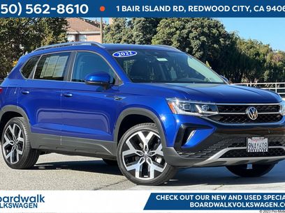Used 2022 Volkswagen Taos SEL w/ Panoramic Sunroof Package