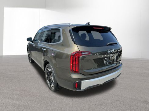 Used 2024 Kia Telluride S w/ S Sunroof Package AWD/4WD image 5