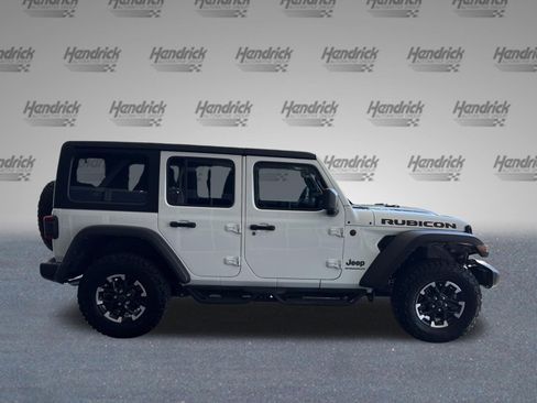 Used 2024 Jeep Wrangler Unlimited Rubicon w/ Technology Group AWD/4WD image 10