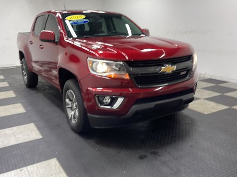 Used 2018 Chevrolet Colorado Z71 AWD/4WD image 22
