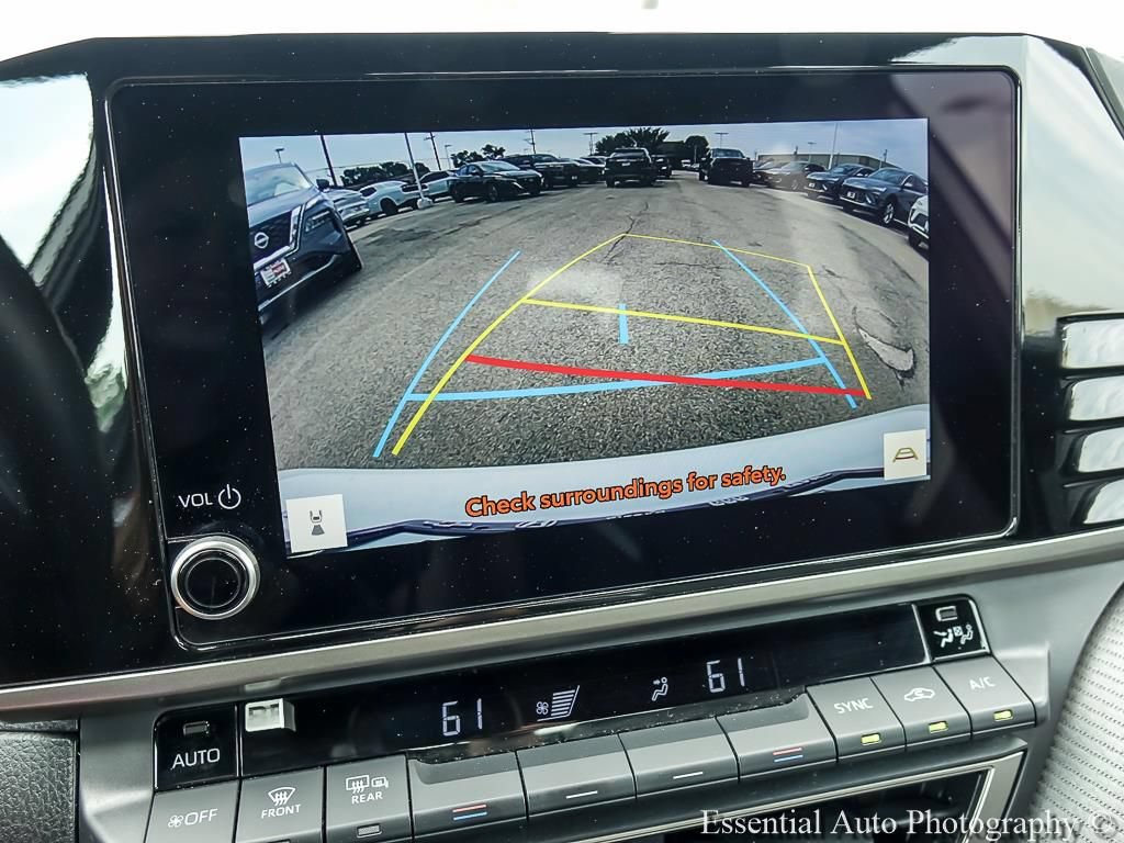 Used 2025 Toyota Camry SE FWD image 17