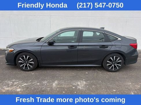Used 2024 Honda Civic EX image 3