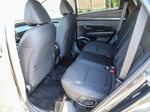 Used 2023 Hyundai Tucson SEL image 17