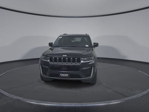New 2026 Jeep Grand Cherokee Limited AWD/4WD image 5