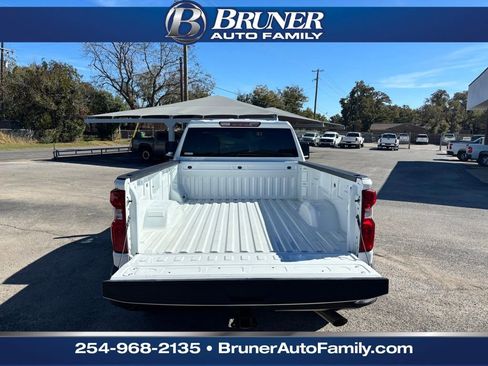 Used 2021 Chevrolet Silverado 2500 W/T w/ WT Convenience Package image 7