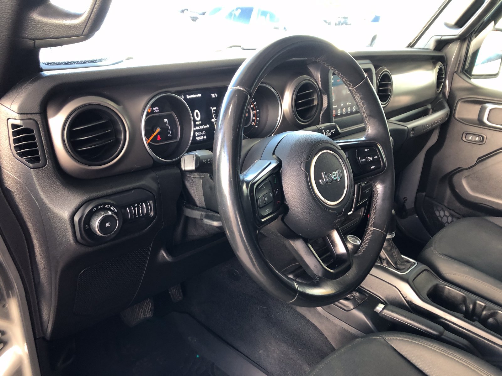 Used 2018 Jeep Wrangler Unlimited Sport S AWD/4WD image 15
