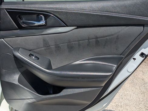 Used 2016 Nissan Maxima SR FWD image 35
