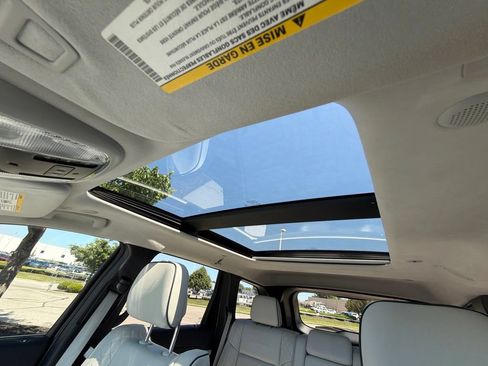 Used 2021 Jeep Grand Cherokee Summit AWD/4WD image 7