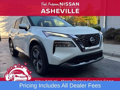 Used 2023 Nissan Rogue SL w/ SL Premium Package