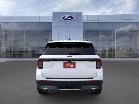 New 2026 Ford Explorer Active w/ Active Comfort Package image 5