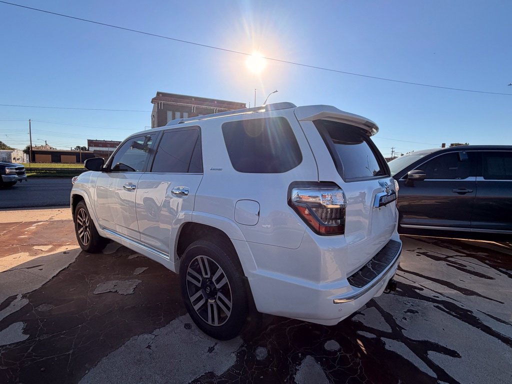 Used 2018 Toyota 4Runner Limited w/ Convenience Package AWD/4WD image 3