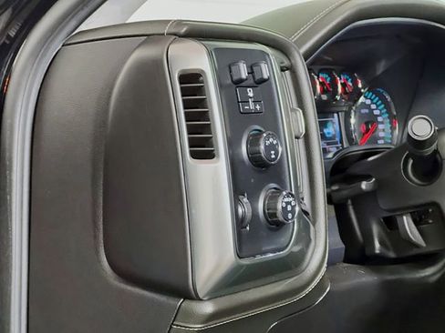 Used 2019 Chevrolet Silverado 2500 LTZ w/ Duramax Plus Package image 25