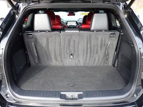 Certified 2023 Toyota Highlander XSE image 6