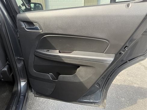 Used 2017 Chevrolet Equinox LT w/ Convenience Package FWD image 31