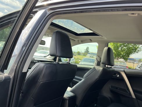Used 2013 Toyota RAV4 Limited FWD image 13