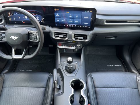 Used 2025 Ford Mustang GT Premium w/ GT Performance Package image 33