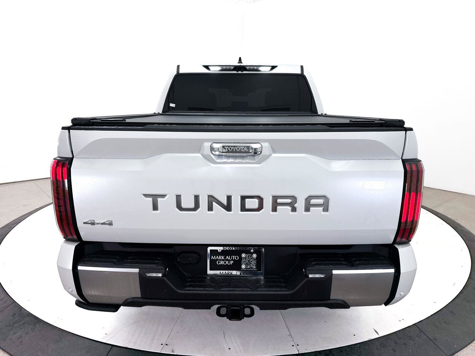 Used 2024 Toyota Tundra Capstone AWD/4WD image 18