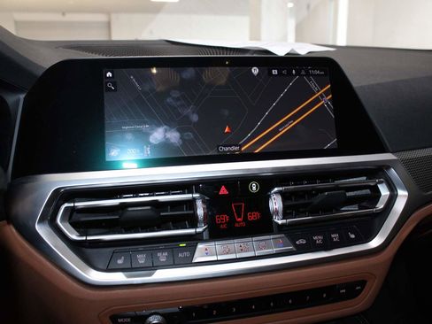 Used 2022 BMW 430i Coupe w/ M Sport Package image 18