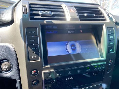 Used 2019 Lexus GX 460 Premium image 16