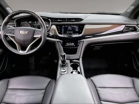 Used 2025 Cadillac XT6 Premium Luxury w/ Platinum Package AWD/4WD image 15
