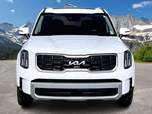 Used 2025 Kia Telluride S image 3