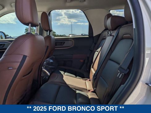 New 2025 Ford Bronco Sport Outer Banks AWD/4WD image 15