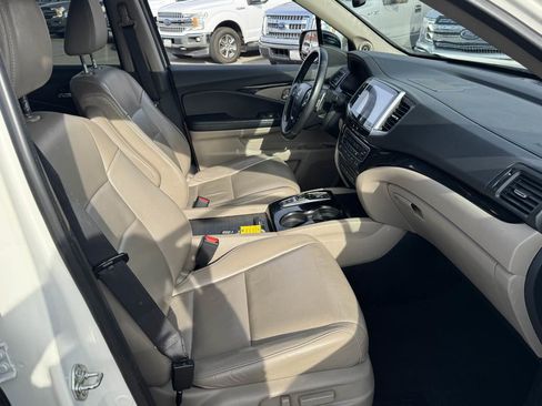 Used 2016 Honda Pilot Touring image 15